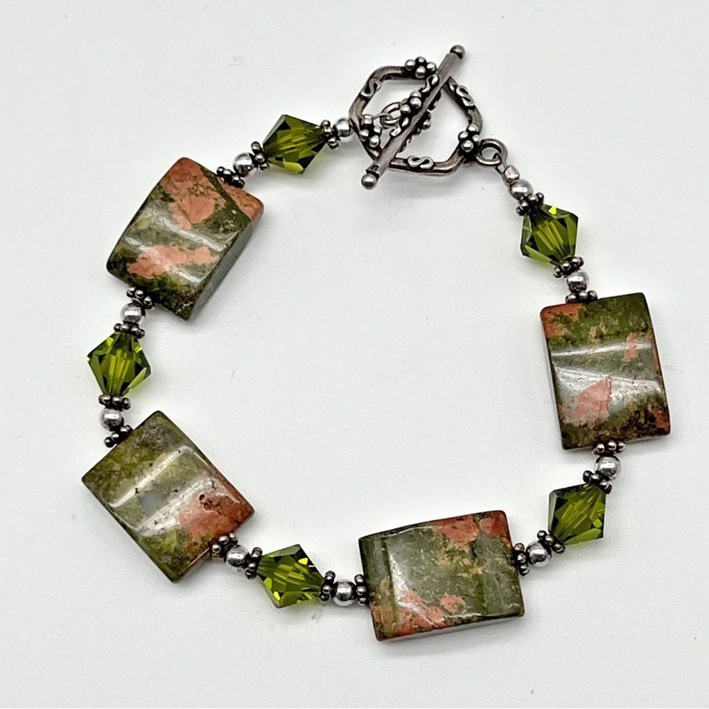Natural Stone Unakite Green Swarovski Crystal Silver Tone Statement Bracelet 7”